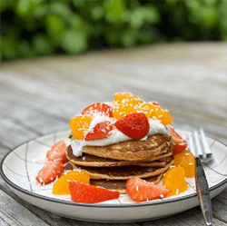 greek-yoghurt-pancakes