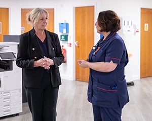 Hertfordshire MP Julie Marson visits Rivers Hospital
