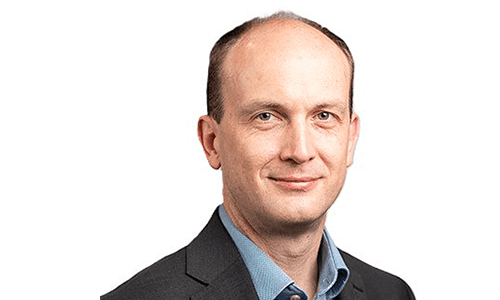 Knee Specialist Receives International Recognition