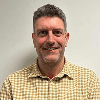 Dr Daniel Petrie