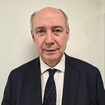 Dr Roswell Martin