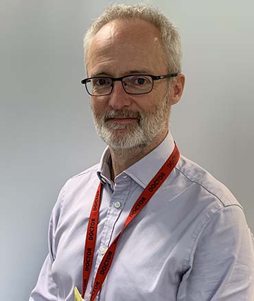 Dr Simon Moodie