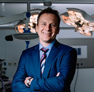 The Yorkshire Clinic Orthopaedic Surgeon Leads in Robotic-Assisted Hip and Knee Replacements​