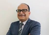 Mr Malek Named Hip & Knee Surgeon of the Year 2025